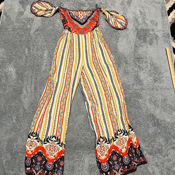 Flying Tomatoe Jumpsuit Womens Medium Cut Out Sides Wide Pants Aztec Lightweight - Picture 1 of 8